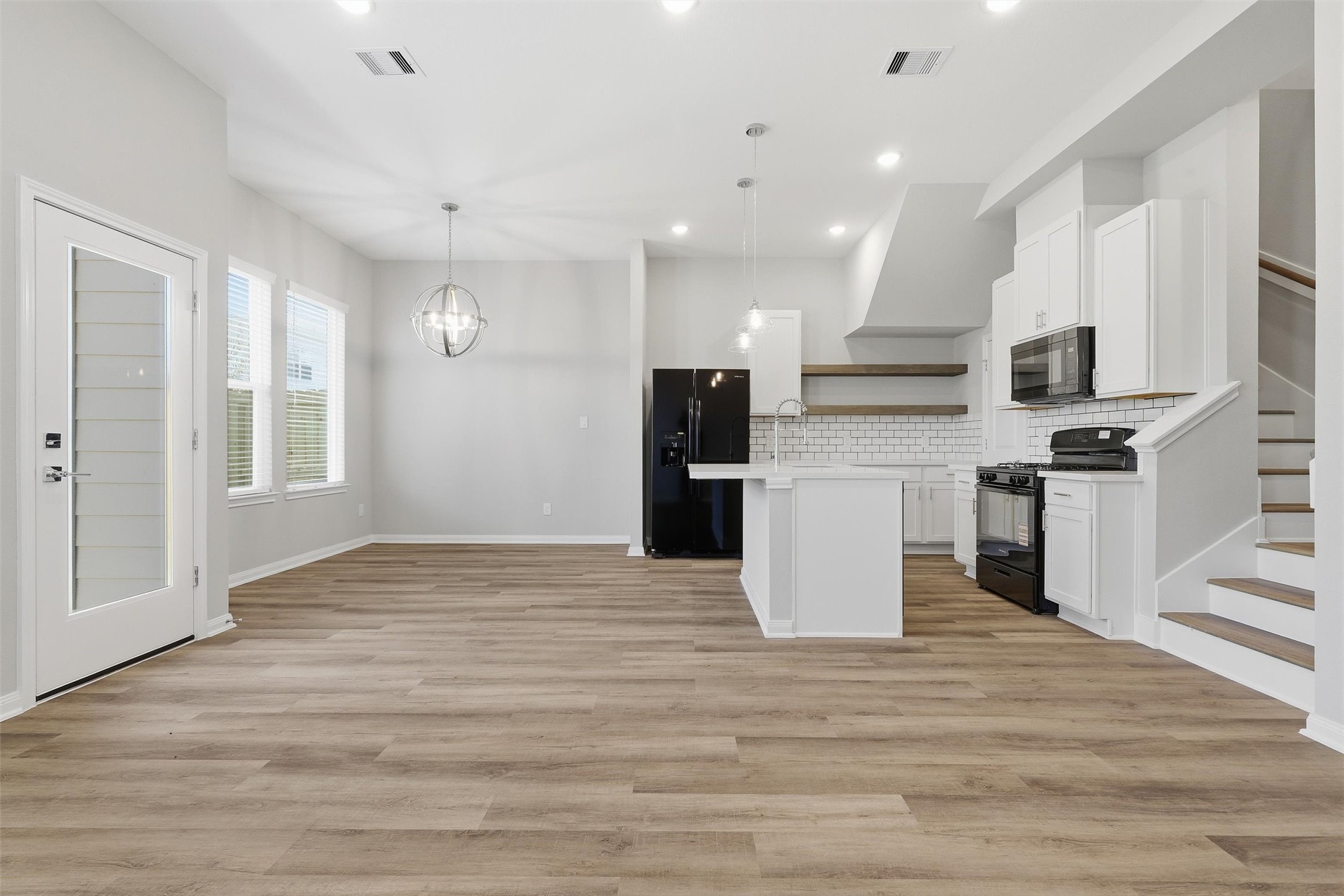 9906 Clark Road Houston, TX 77076 - Photo 43 of 50