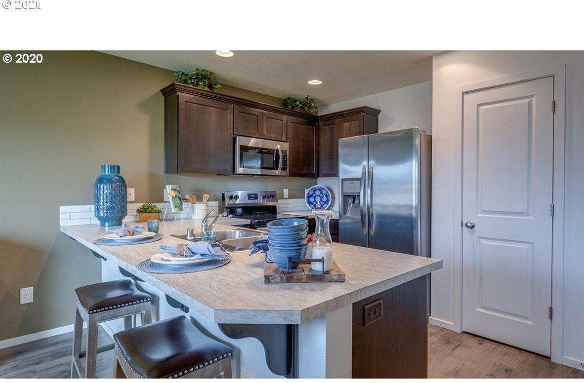 2045 South Meadowlark Dr. Loop Ridgefield, WA 98642 - Photo 15 of 21 Gallery Image 15