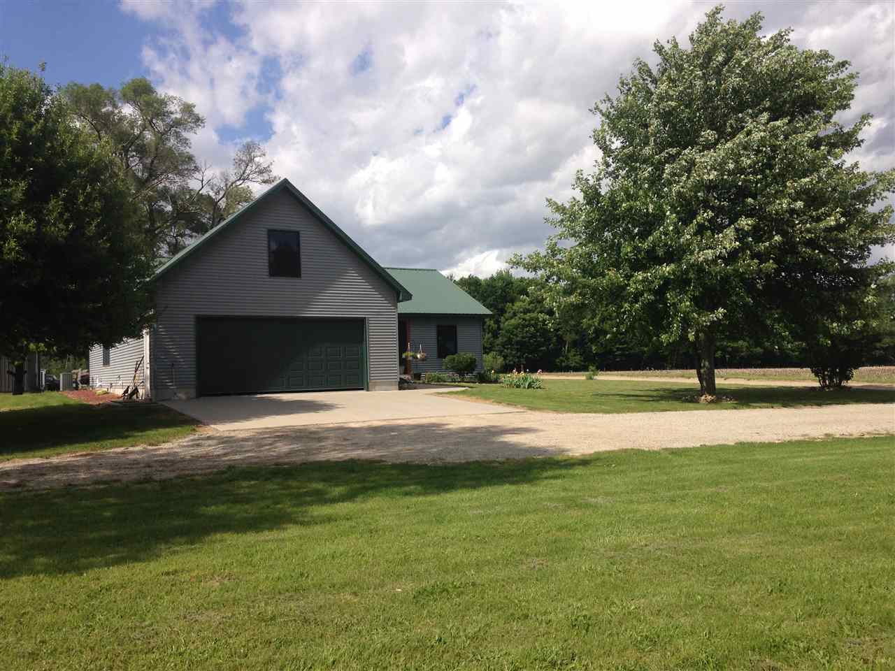 4476 West St Charles Road Ithaca, MI 48847 - Photo 1 of 61 1850475.JPG