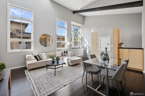 $1,455,000 | 1536 Cherry Street, Unit B, San Carlos, CA 94070