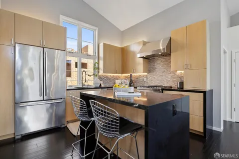 $1,455,000 | 1536 Cherry Street, Unit B, San Carlos, CA 94070