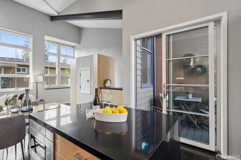 $1,455,000 | 1536 Cherry Street, Unit B, San Carlos, CA 94070