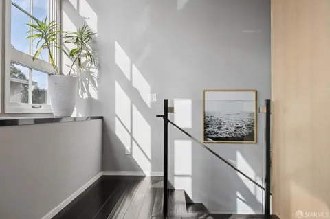 $1,455,000 | 1536 Cherry Street, Unit B, San Carlos, CA 94070