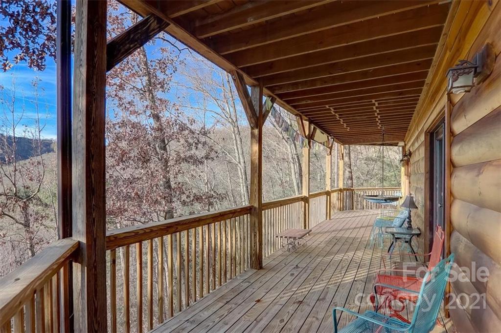 263 Summer Circle Clyde, NC 28721 - Photo 28 of 36 a view of entryway with wooden floor