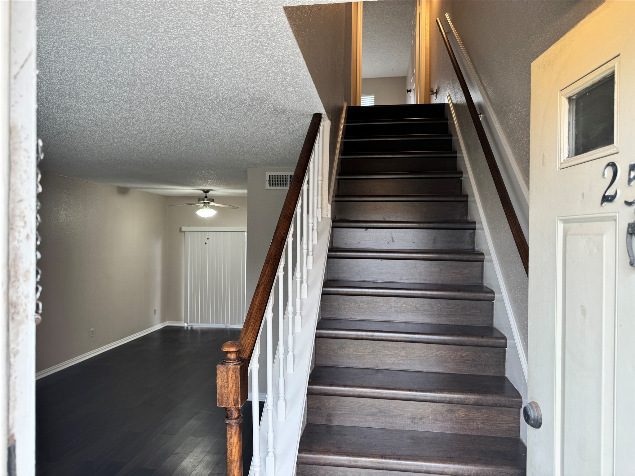 3600 Jeanetta Street Houston, TX 77063 - Photo 2 of 11