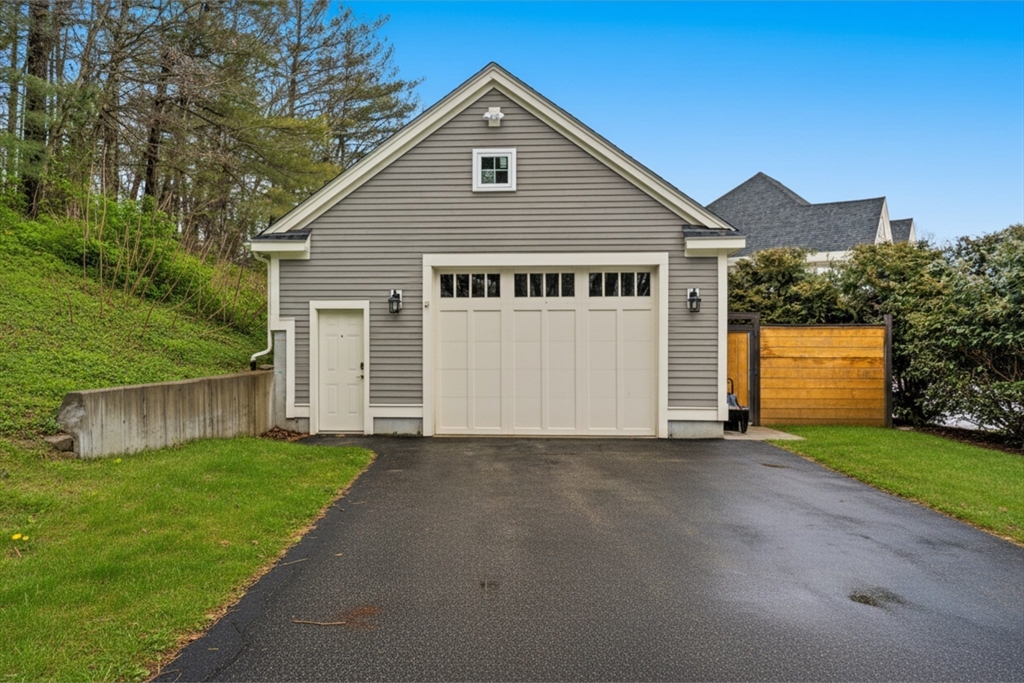 10 Crisileo Way Canton, MA 02021 - Photo 4 of 40