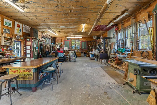 $1,200,000 | 96 Forest Haven, Boothbay, ME 04537