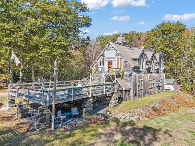 $1,200,000 | 96 Forest Haven, Boothbay, ME 04537