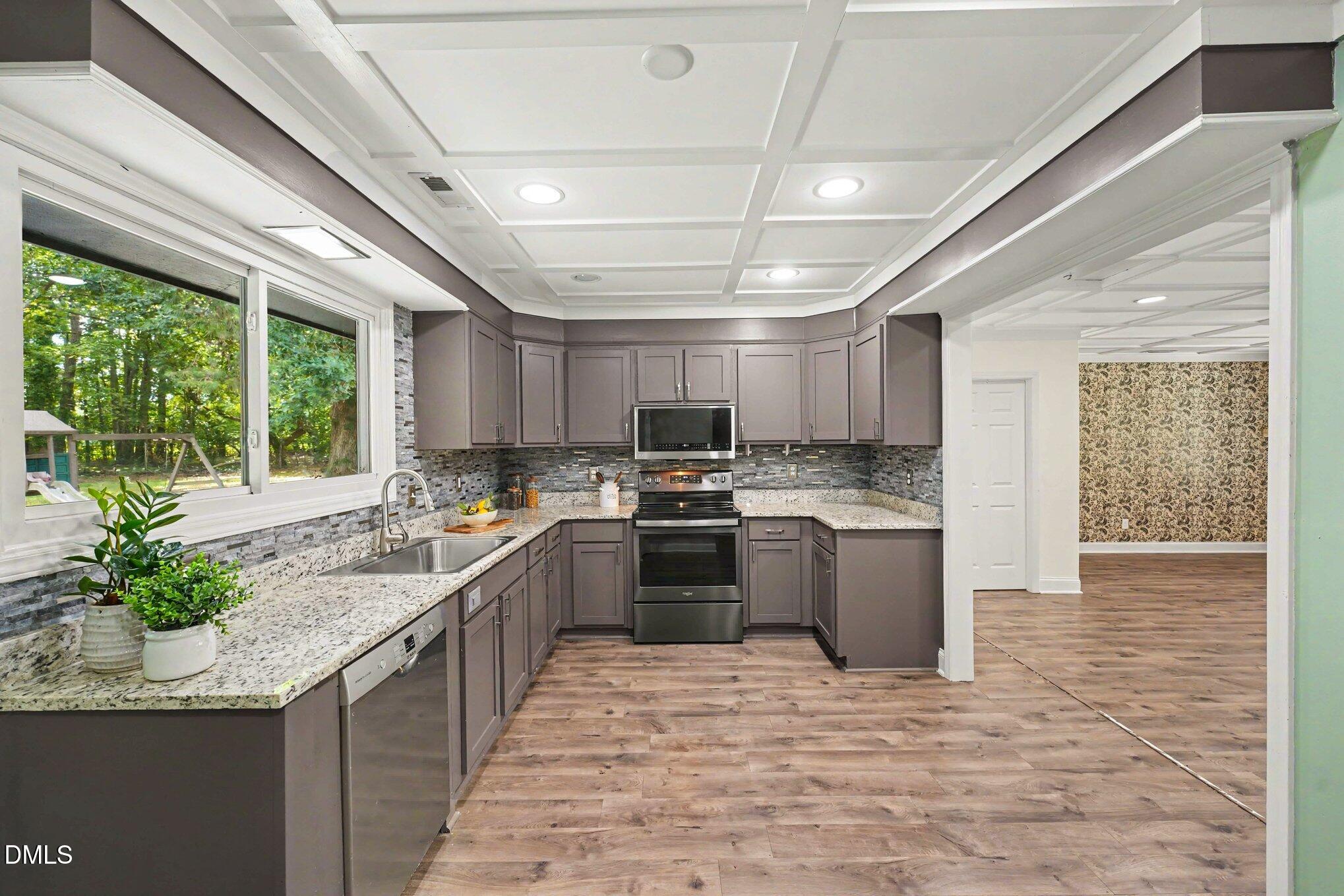 7704 Zebulon Road Youngsville, NC 27596 - Photo 7 of 41 Kitchen