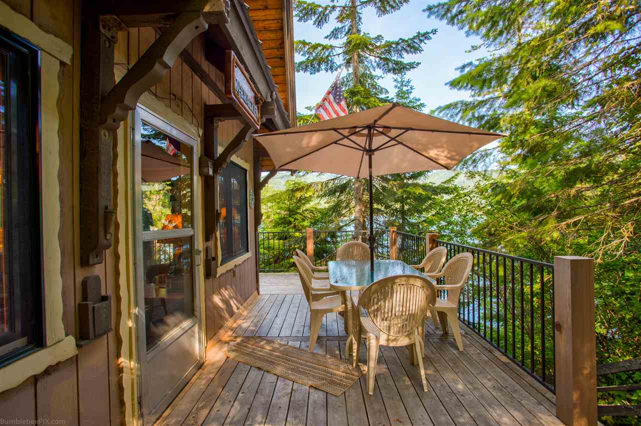 402 Cunningham Road Newport, WA 99156 - Photo 2 of 19 Gallery Image 2