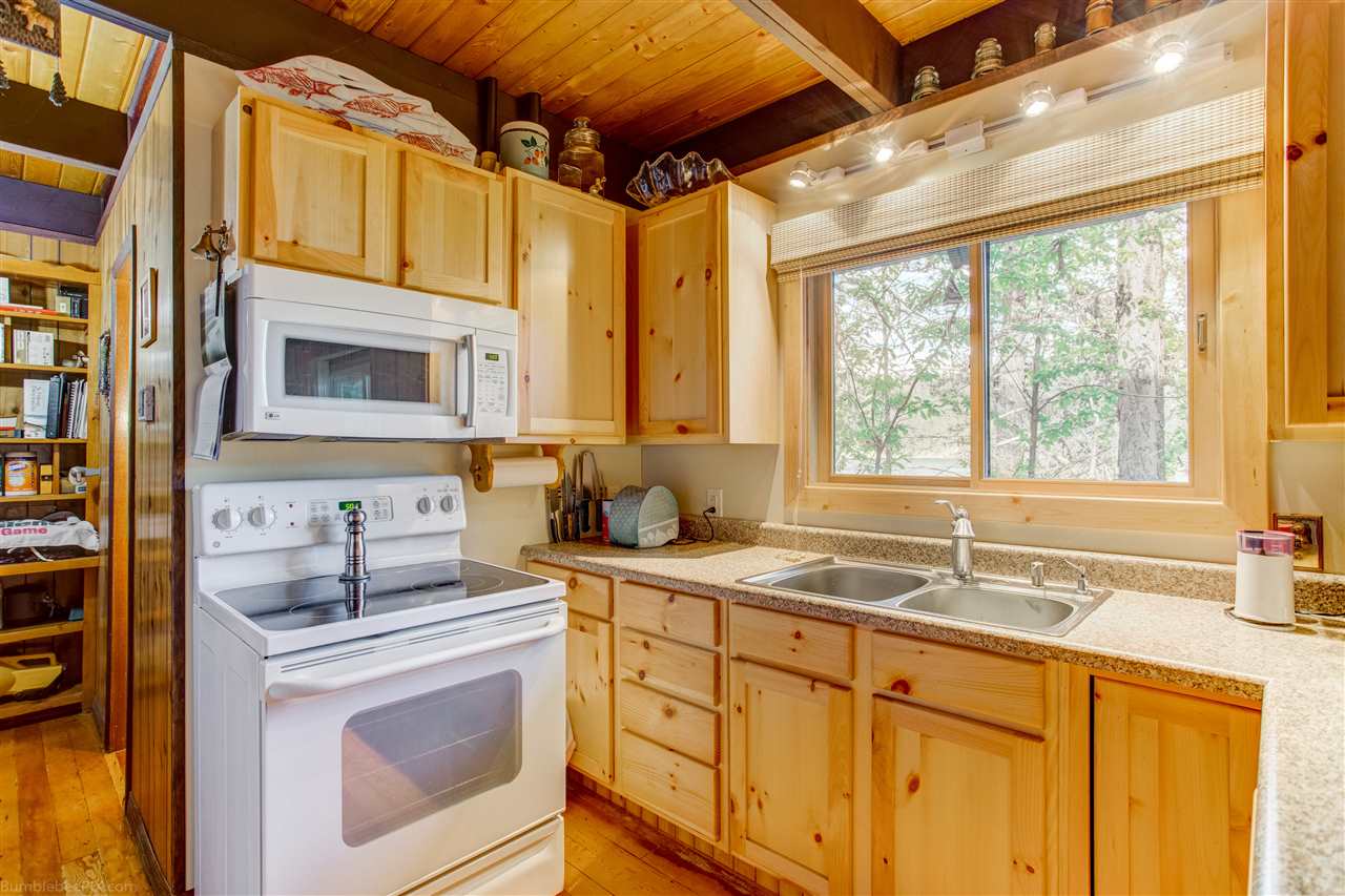 402 Cunningham Road Newport, WA 99156 - Photo 6 of 19 Gallery Image 6