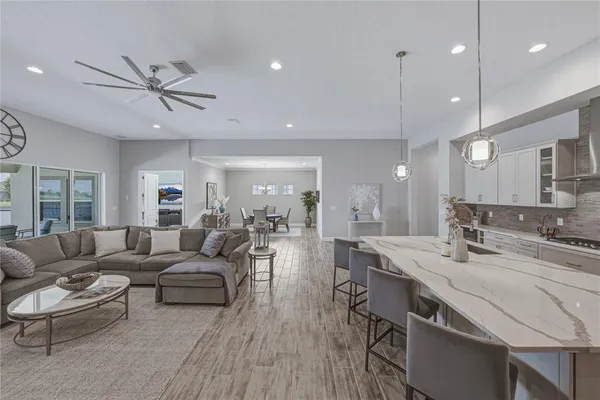 $890,000 | 5623 Wayfarer Avenue, Apollo Beach, FL 33572