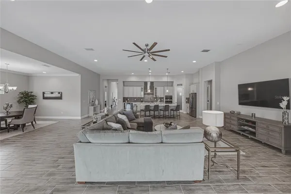 $890,000 | 5623 Wayfarer Avenue, Apollo Beach, FL 33572