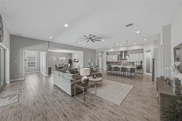 $890,000 | 5623 Wayfarer Avenue, Apollo Beach, FL 33572