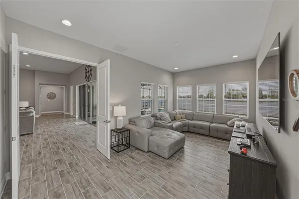 $890,000 | 5623 Wayfarer Avenue, Apollo Beach, FL 33572