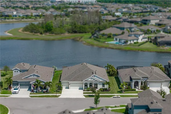 $890,000 | 5623 Wayfarer Avenue, Apollo Beach, FL 33572