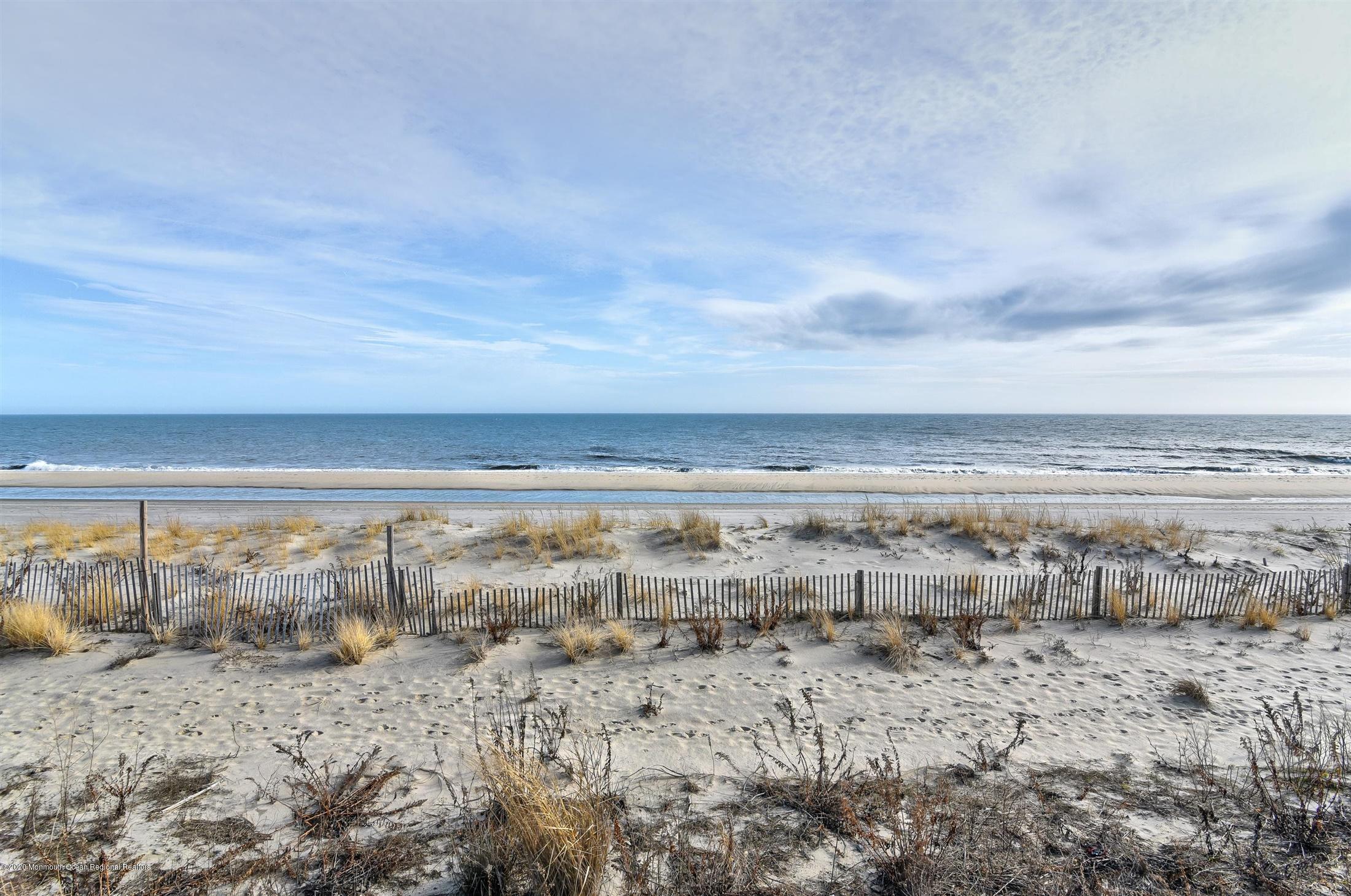 42 Village Road Sea Bright, NJ 07760 - Photo 31 of 34 31-Oceanfront