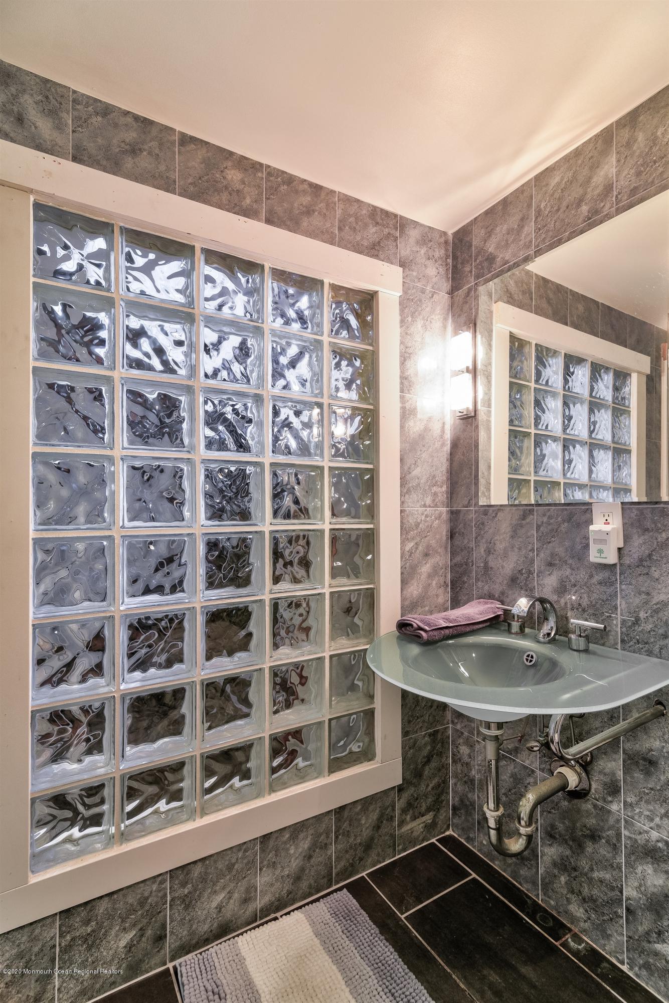 42 Village Road Sea Bright, NJ 07760 - Photo 7 of 34 07-Bathroom