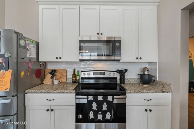 $355,000 | 8 Canyon Oak, Hattiesburg, MS 39402