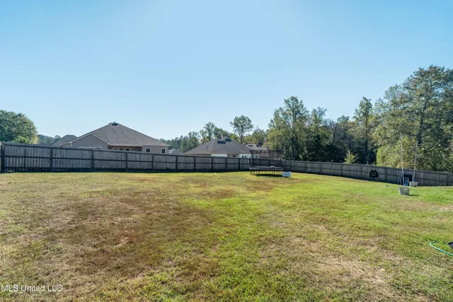 $355,000 | 8 Canyon Oak, Hattiesburg, MS 39402
