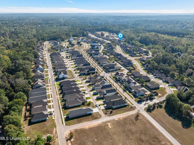 $355,000 | 8 Canyon Oak, Hattiesburg, MS 39402