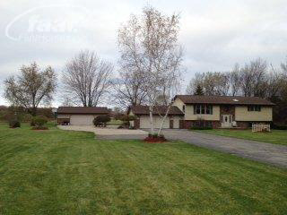 16340 Oakley Road Chesaning, MI 48616 - Photo 1 of 12 20229823.JPG