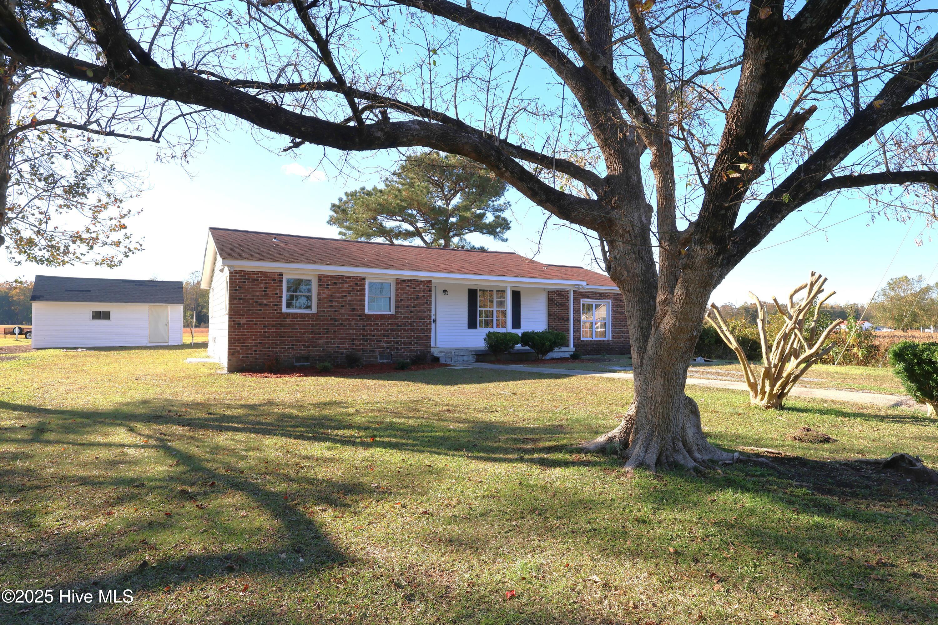 1638 Kellum Loop Road Jacksonville, NC 28546 - Photo 2 of 22 313A4535