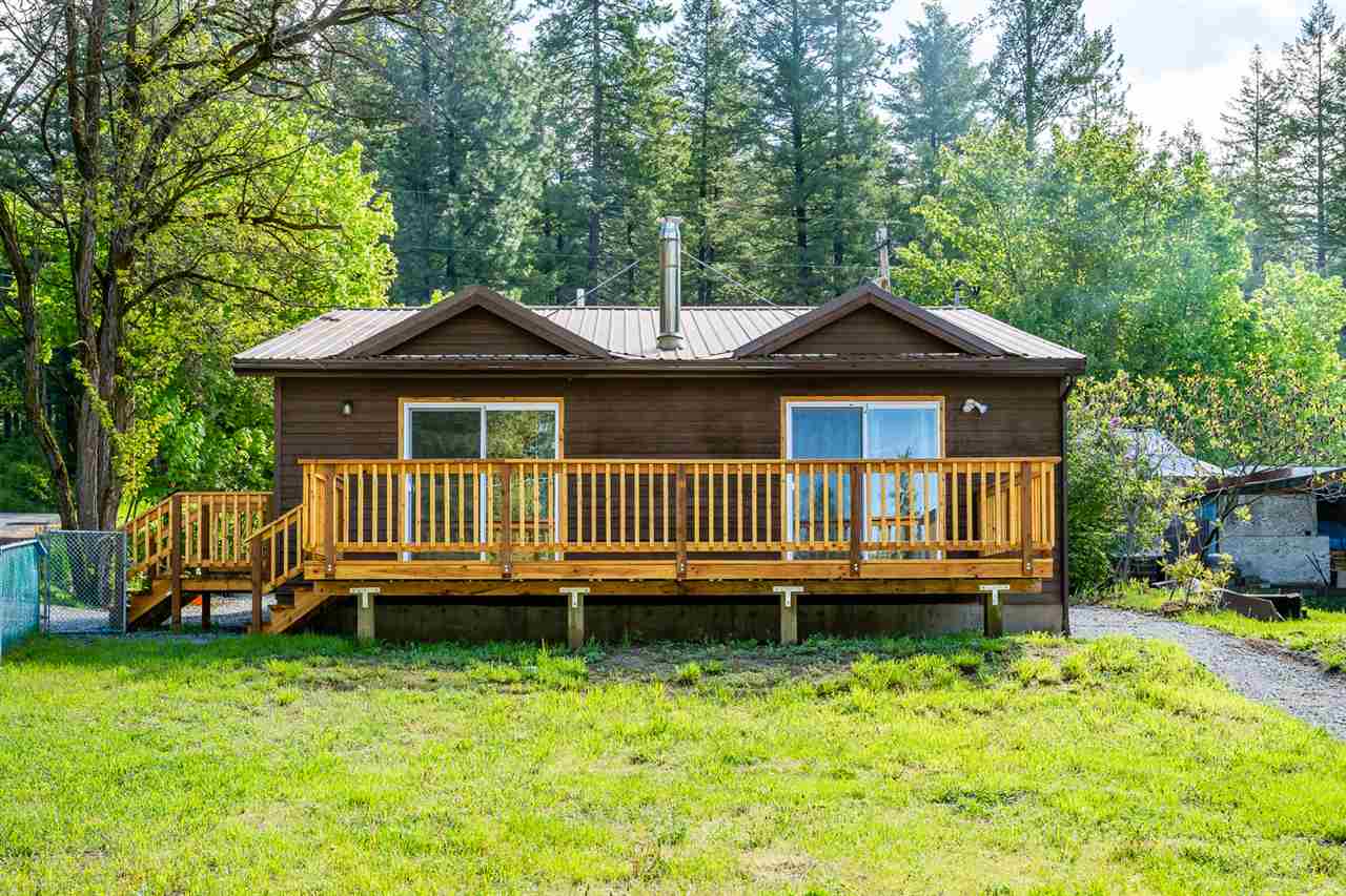 4540 Robison Road Loon Lake, WA 99148 - Photo 2 of 20 Gallery Image 2
