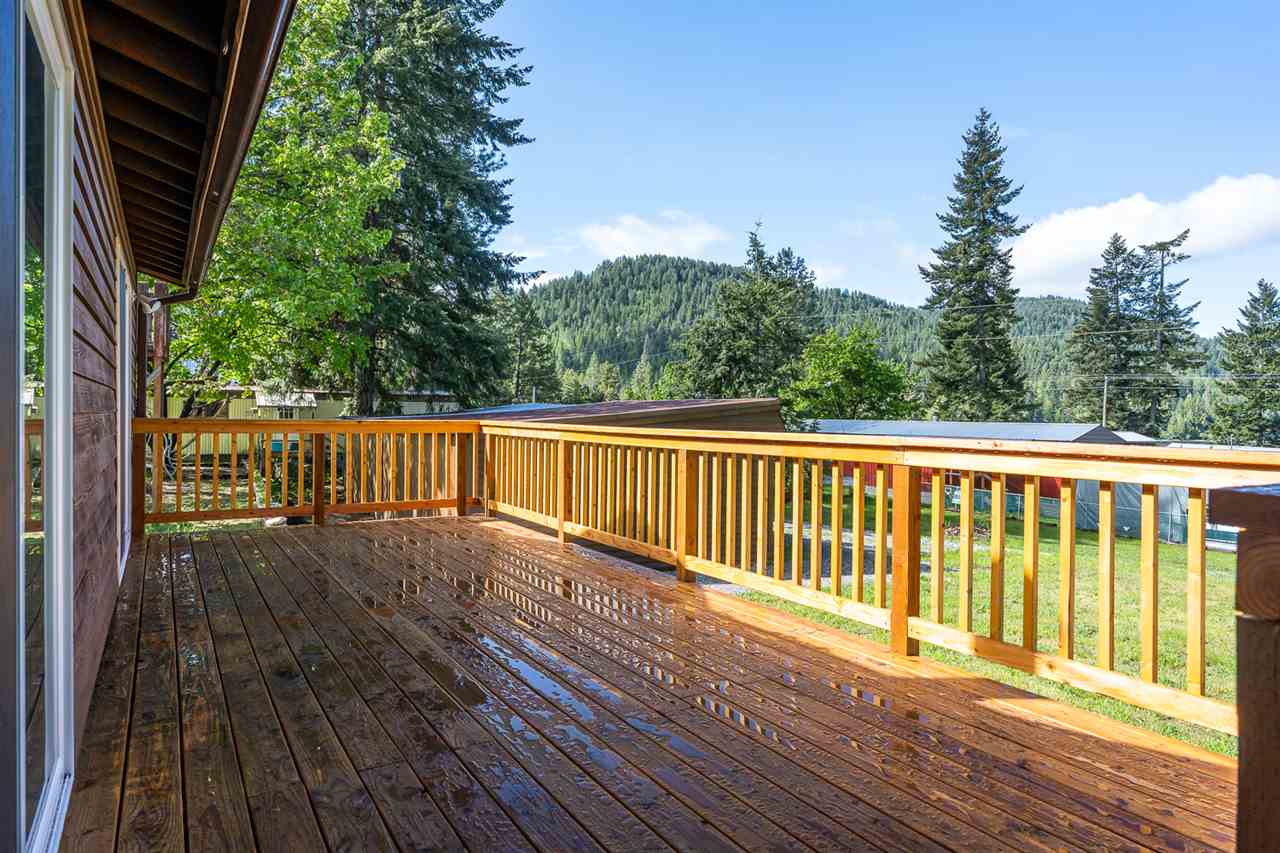 4540 Robison Road Loon Lake, WA 99148 - Photo 13 of 20 Gallery Image 13