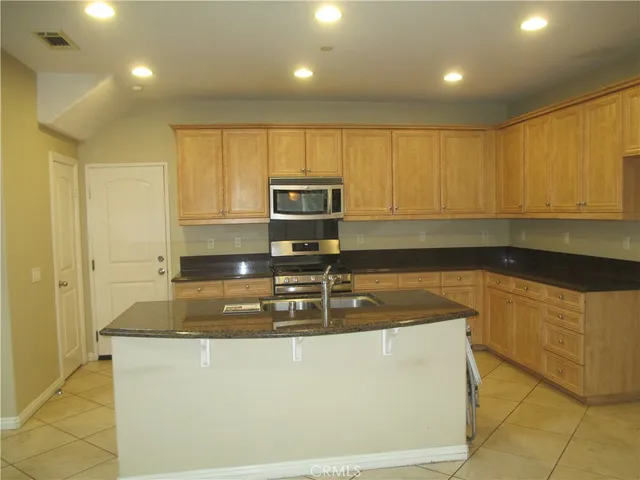 $725,000 | 3631 Dunkirk Drive, Oxnard, CA 93035