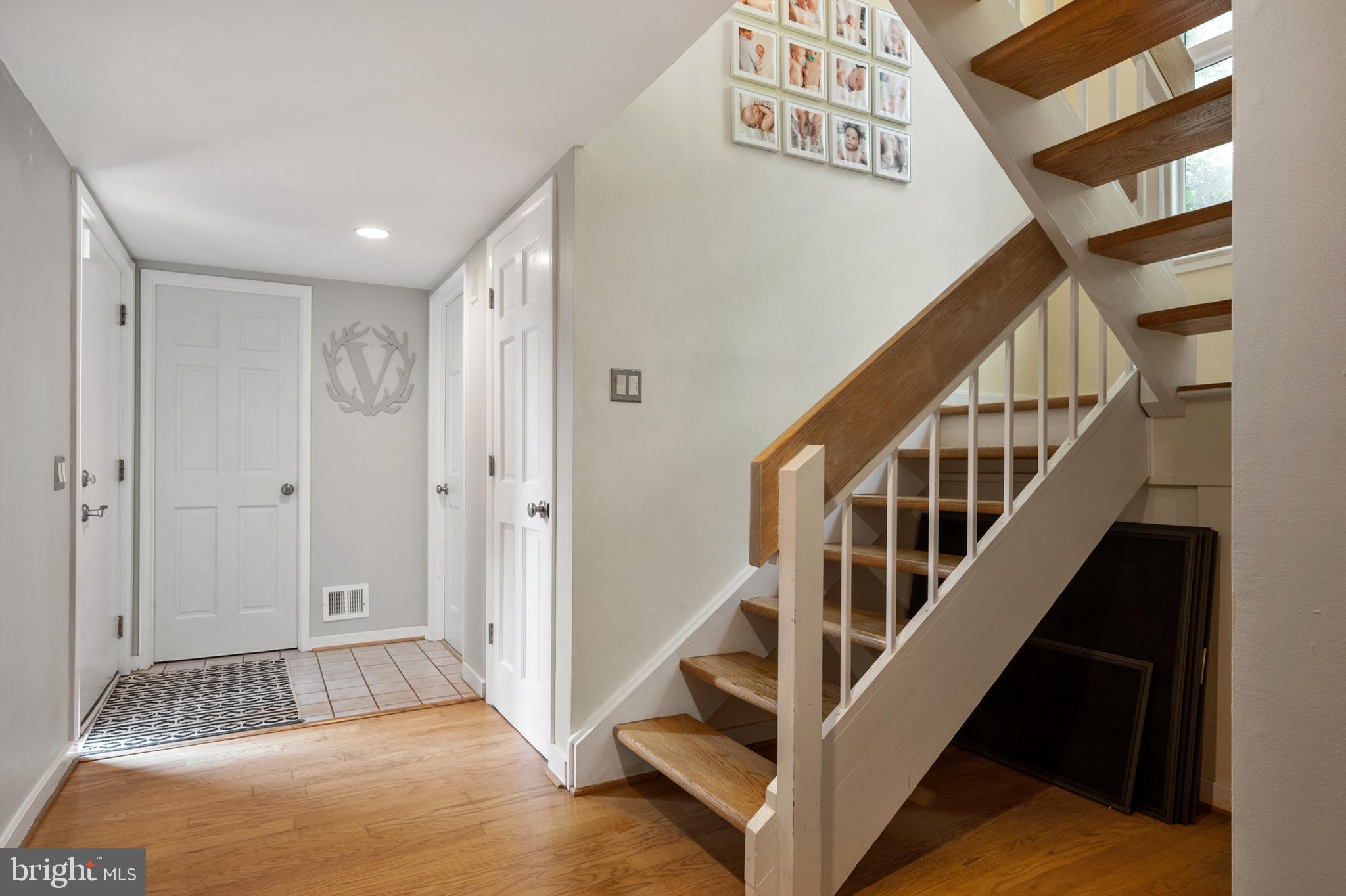 11720 Indian Ridge Road Reston, VA 20191 - Photo 24 of 68 Stairs to upstairs