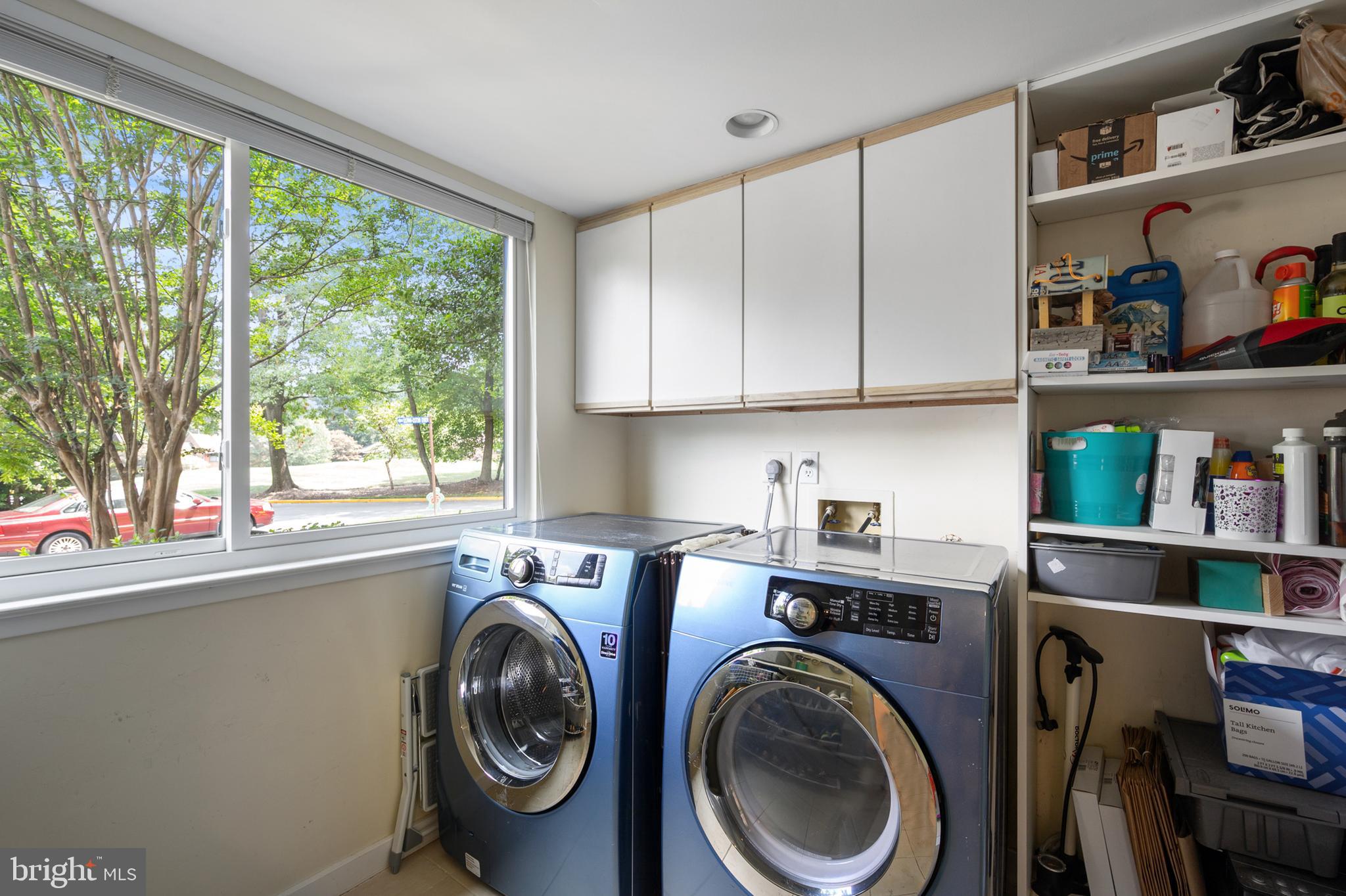 11720 Indian Ridge Road Reston, VA 20191 - Photo 26 of 68 Laundry and utility room