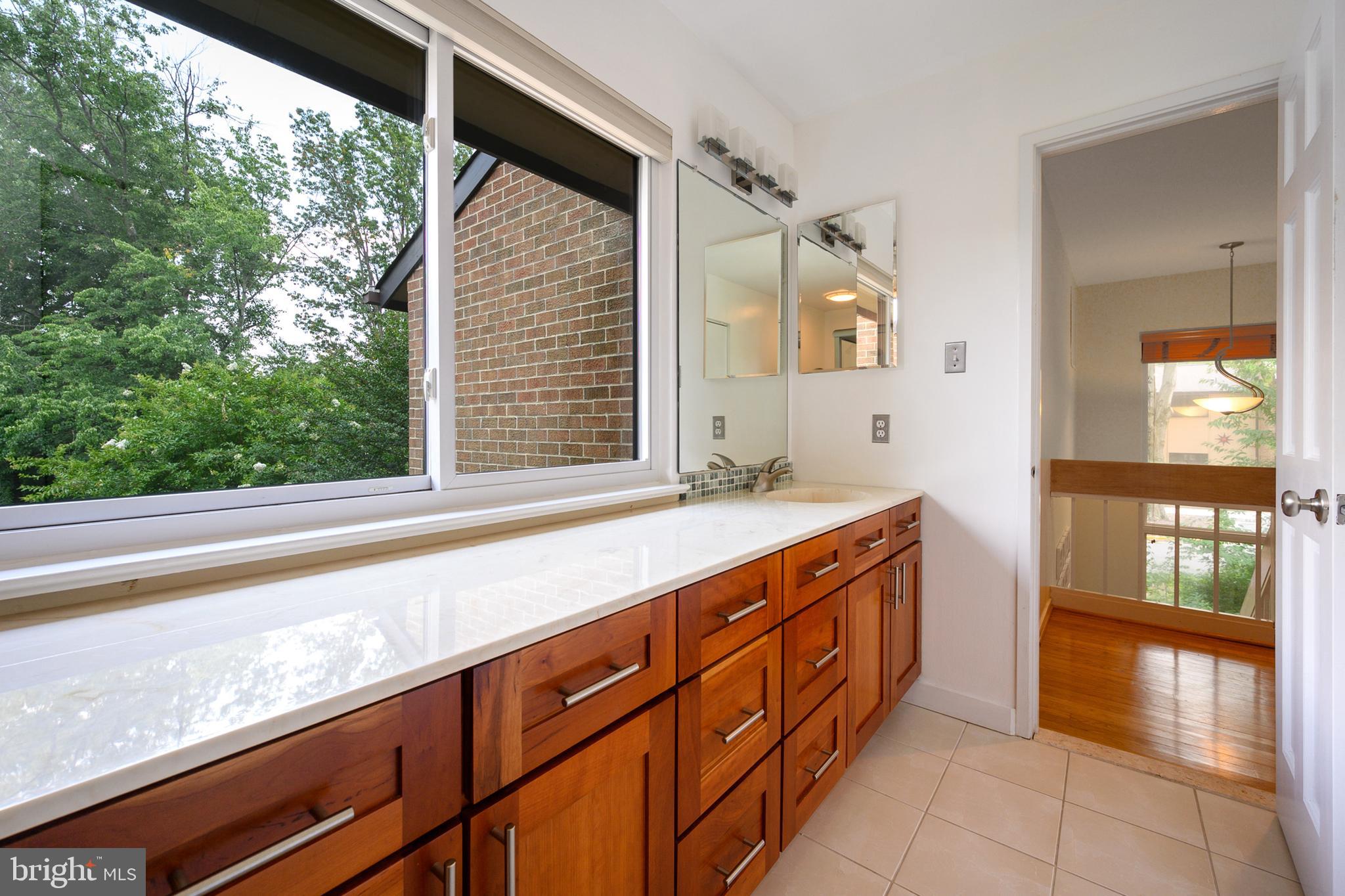 11720 Indian Ridge Road Reston, VA 20191 - Photo 39 of 68