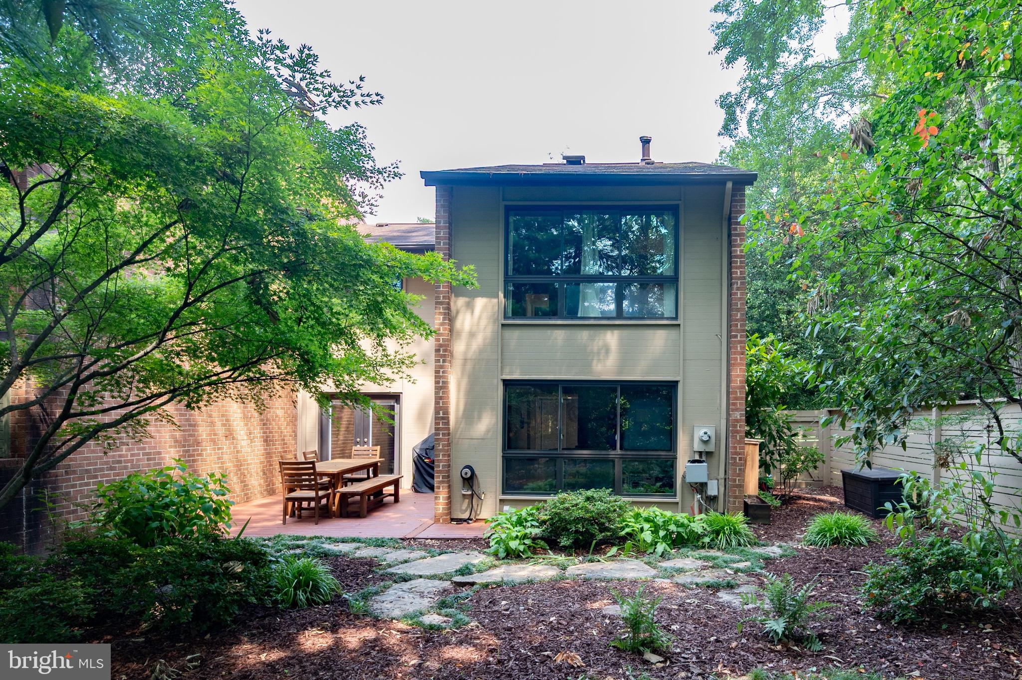11720 Indian Ridge Road Reston, VA 20191 - Photo 46 of 68