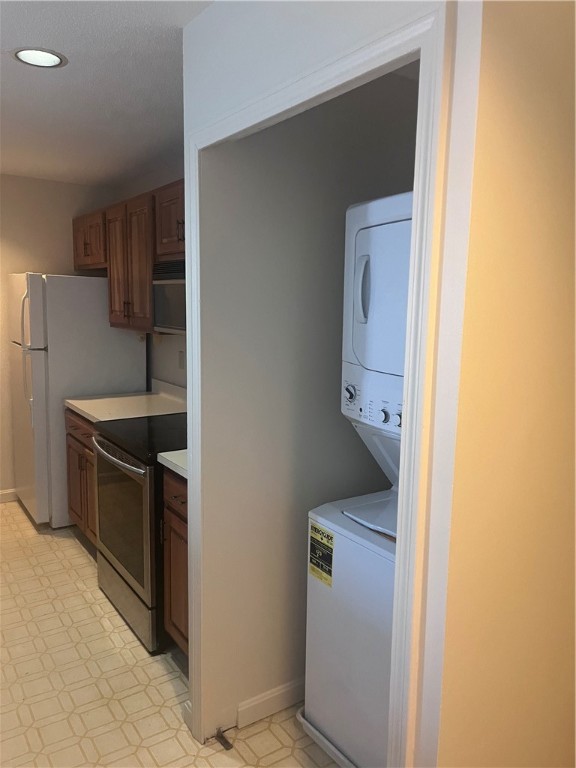 140 High Street, Unit 203 Westerly, RI 02891 - Photo 8 of 17 Gallery Image 8