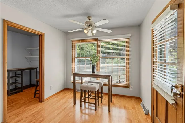 $265,000 | 3407 Birchwood Drive, Kansas City, MO 64137