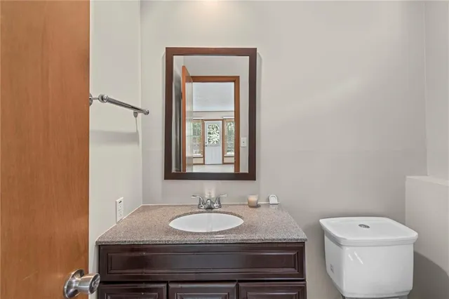 $265,000 | 3407 Birchwood Drive, Kansas City, MO 64137