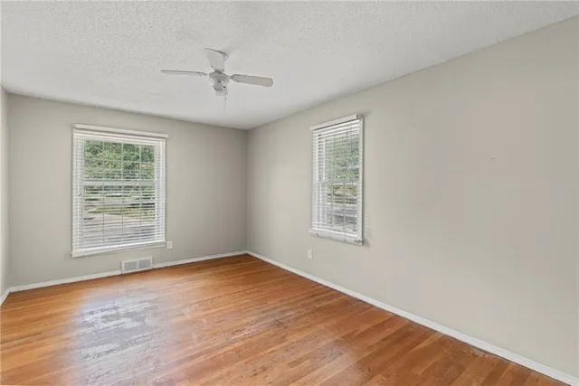 $265,000 | 3407 Birchwood Drive, Kansas City, MO 64137