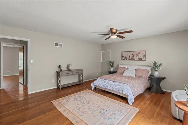 $265,000 | 3407 Birchwood Drive, Kansas City, MO 64137