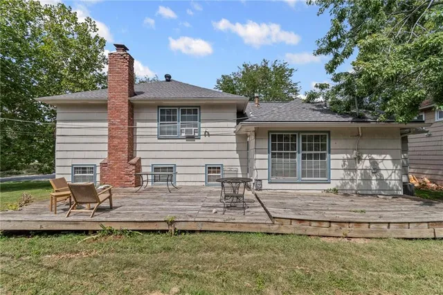 $265,000 | 3407 Birchwood Drive, Kansas City, MO 64137
