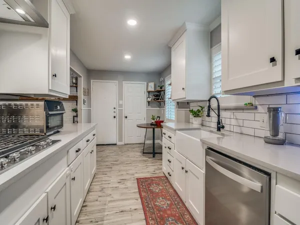 $450,000 | 2505 Fenestra Drive, Dallas, TX 75228