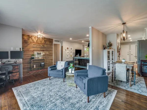 $450,000 | 2505 Fenestra Drive, Dallas, TX 75228