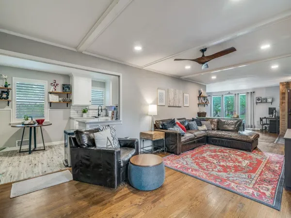 $450,000 | 2505 Fenestra Drive, Dallas, TX 75228