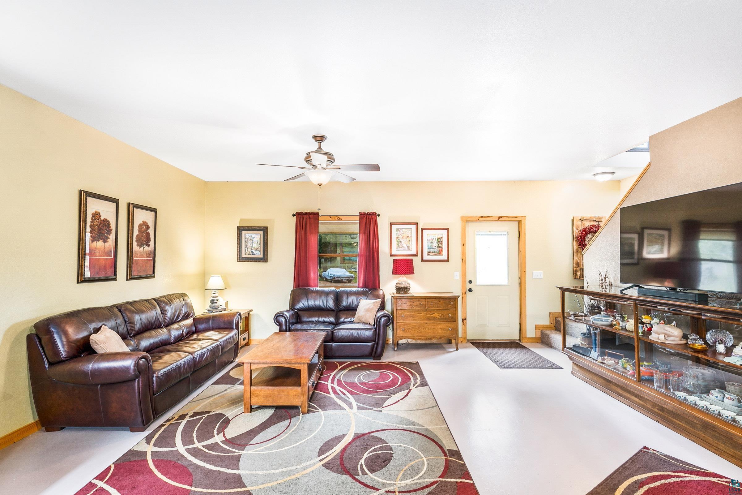 1780 Gun Club Road Two Harbors, MN 55616 - Photo 4 of 45 Living Room