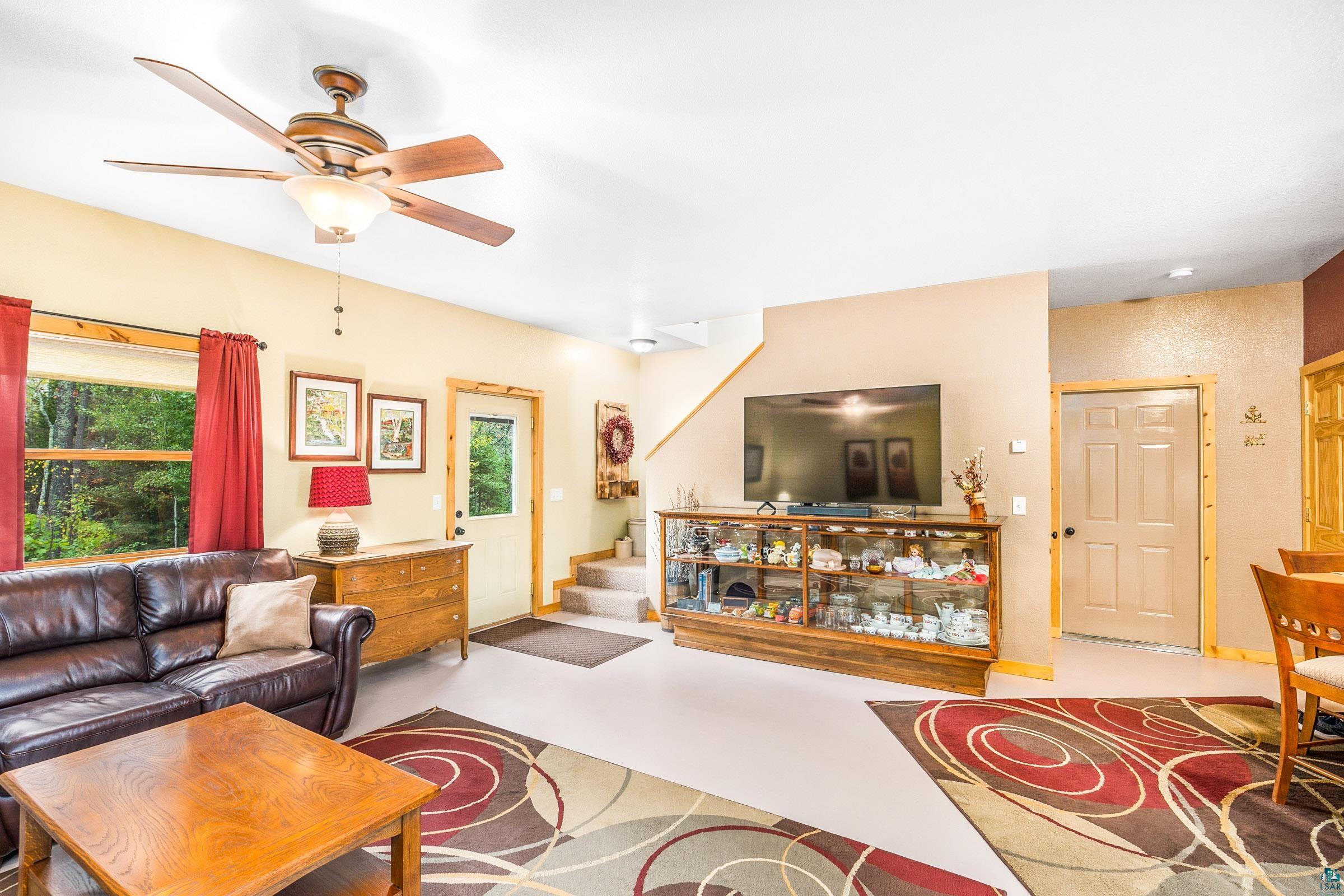 1780 Gun Club Road Two Harbors, MN 55616 - Photo 5 of 45 Living Room