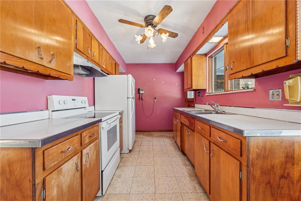 499 Center Grange Road Monaca, PA 15061 - Photo 8 of 29 Gallery Image 8