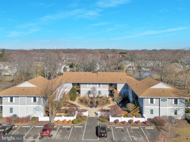 $349,900 | 18540 Drayton Hall Road, Unit 6, Lewes, DE 19958