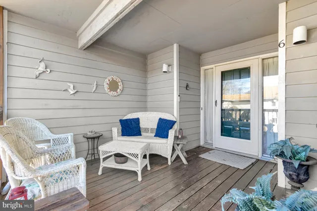 $349,900 | 18540 Drayton Hall Road, Unit 6, Lewes, DE 19958