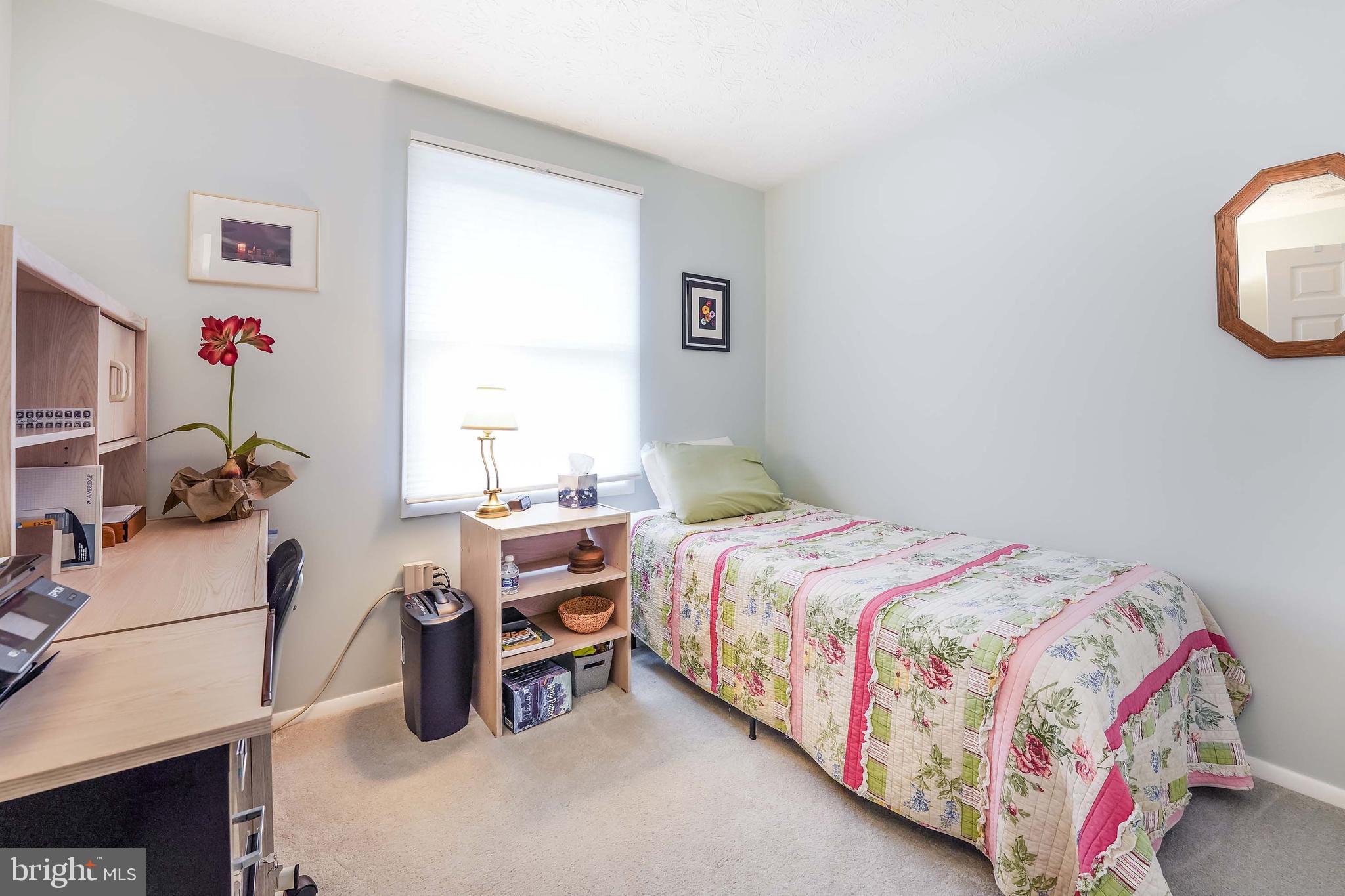 6250 Hillside Road Springfield, VA 22152 - Photo 17 of 27 Bedroom 3 - or office