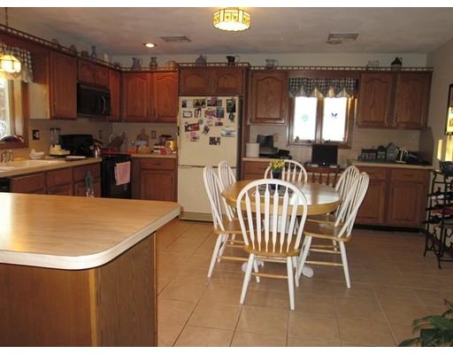 19 Tara Road Peabody, MA 01960 - Photo 6 of 13 Gallery Image 6